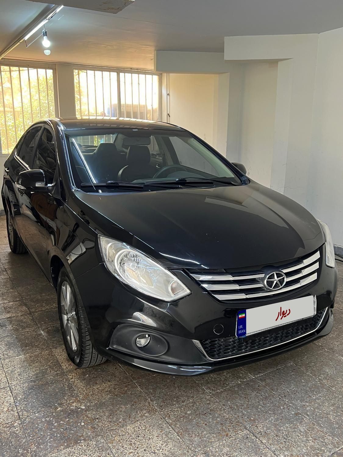 جک J4 اتوماتیک ساده - 1403