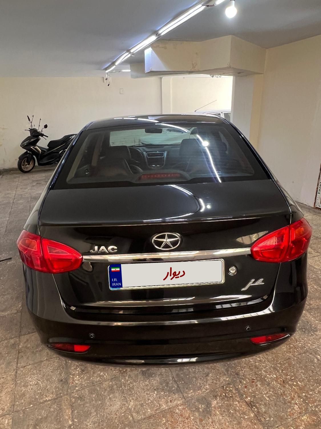 جک J4 اتوماتیک ساده - 1403