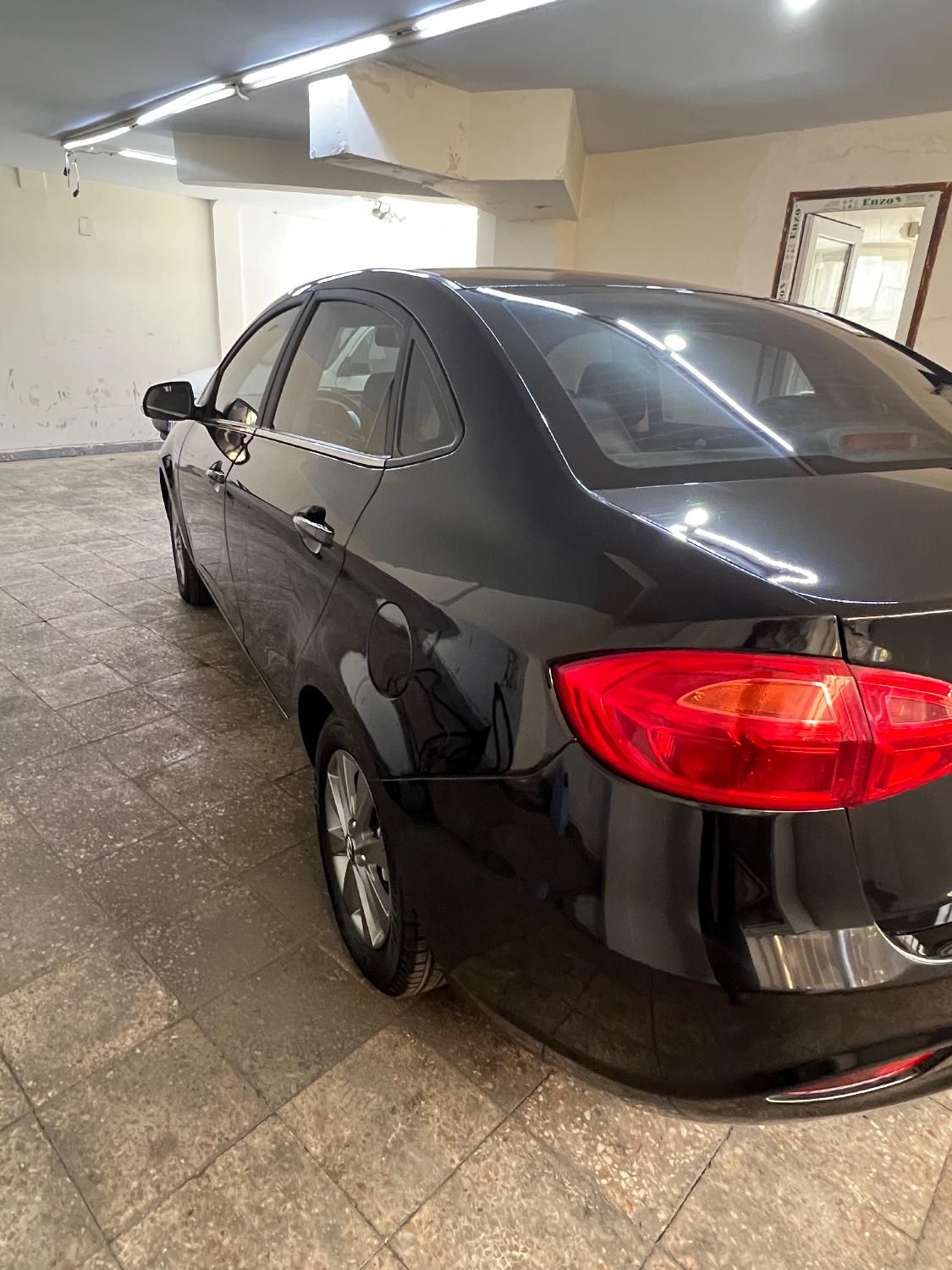 جک J4 اتوماتیک ساده - 1403