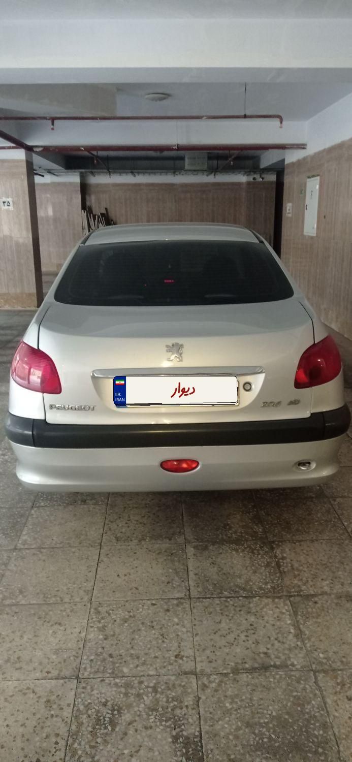 پژو ۲۰۶ صندوق دار v8 - 1390