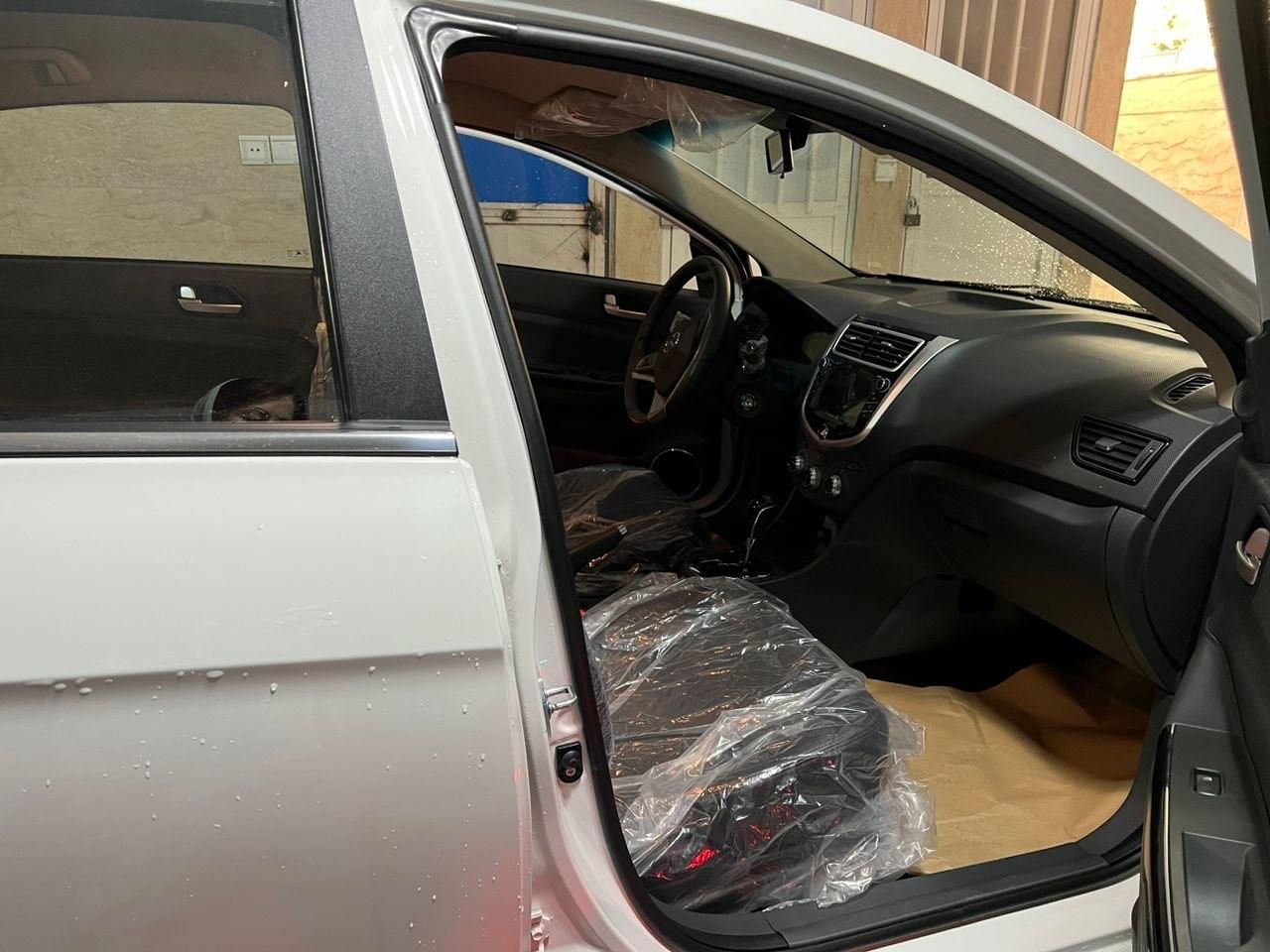 جک J4 اتوماتیک ساده - 1401