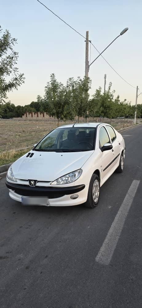 پژو ۲۰۶ صندوق دار v8 - 1396