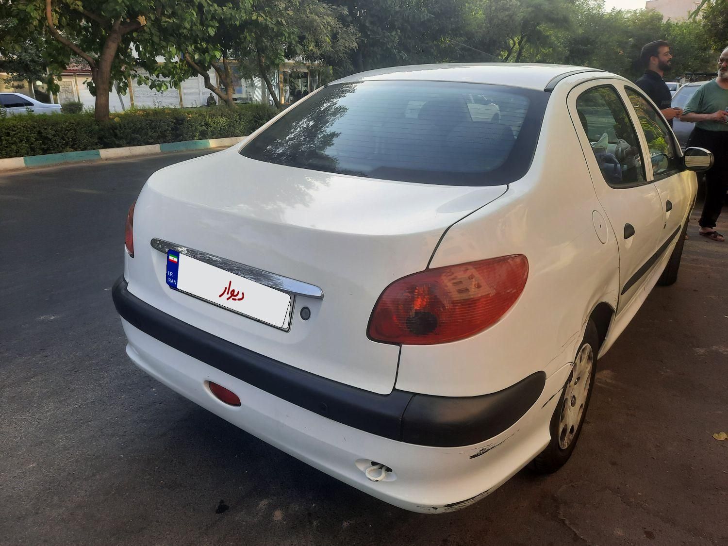 پژو ۲۰۶ صندوق دار v8 - 1397
