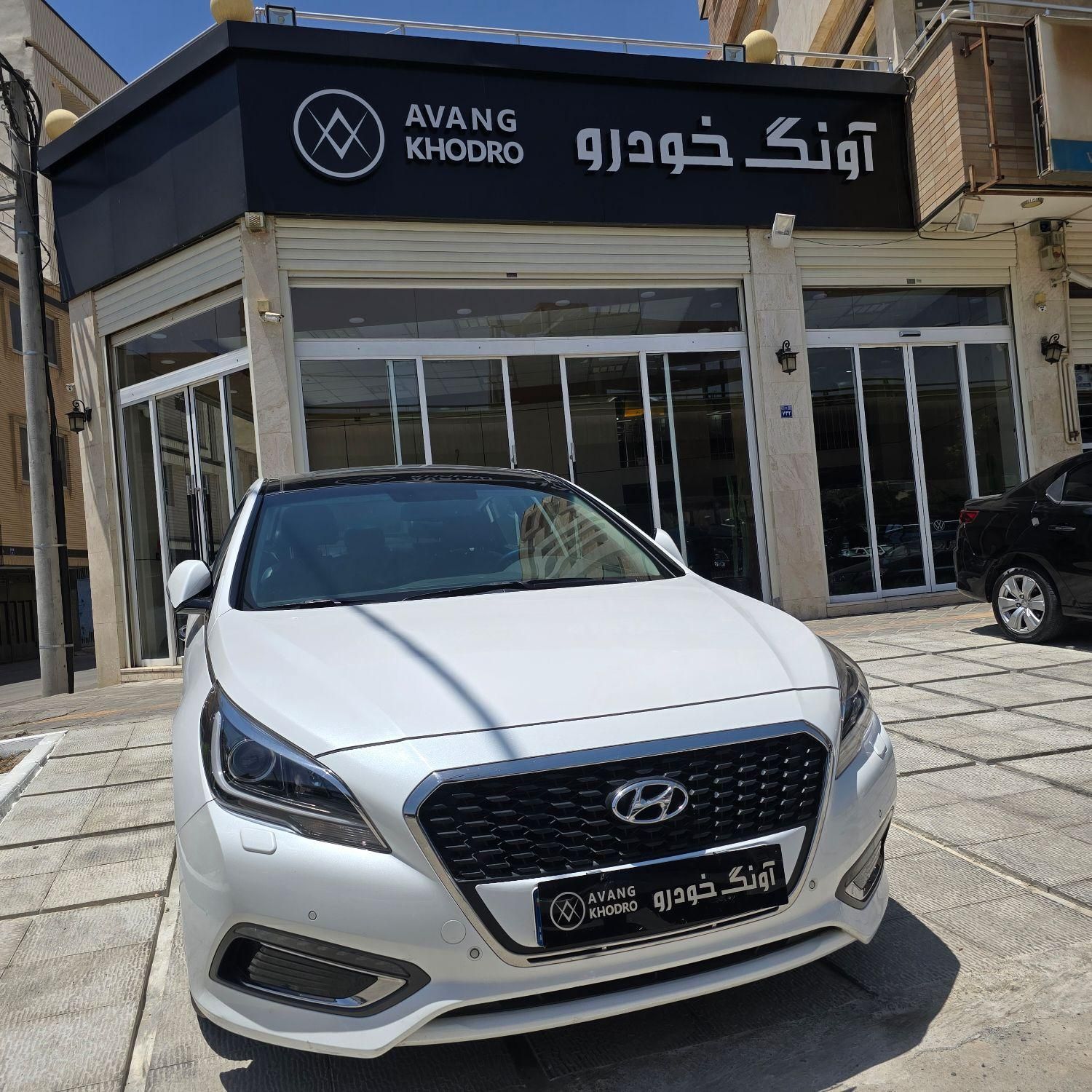 سمند LX XU7 - 1404