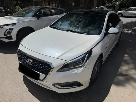هیوندای سوناتا هیبرید GLS PLUS - 2017