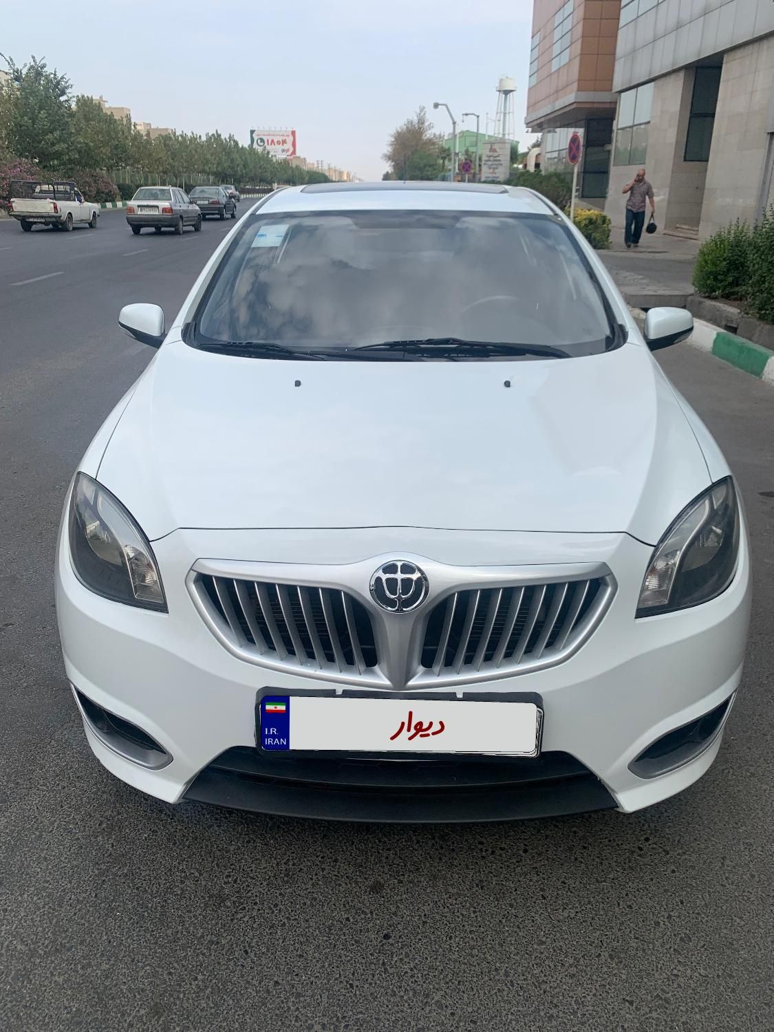 خودرو برلیانس، H320 آگهی ann_19602436