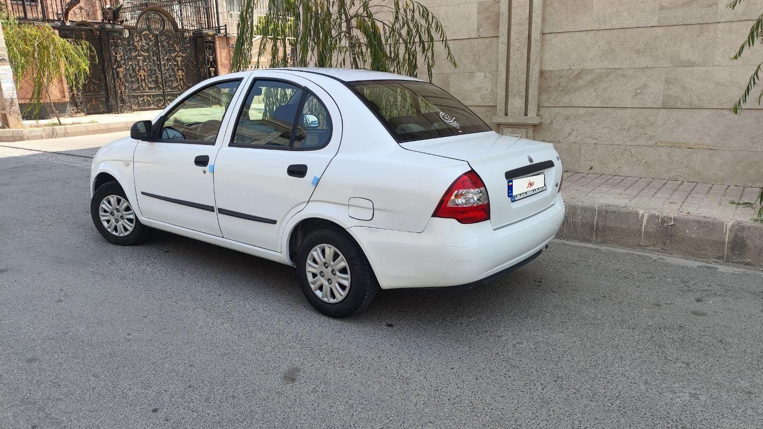 تیبا صندوق دار SX - 1401