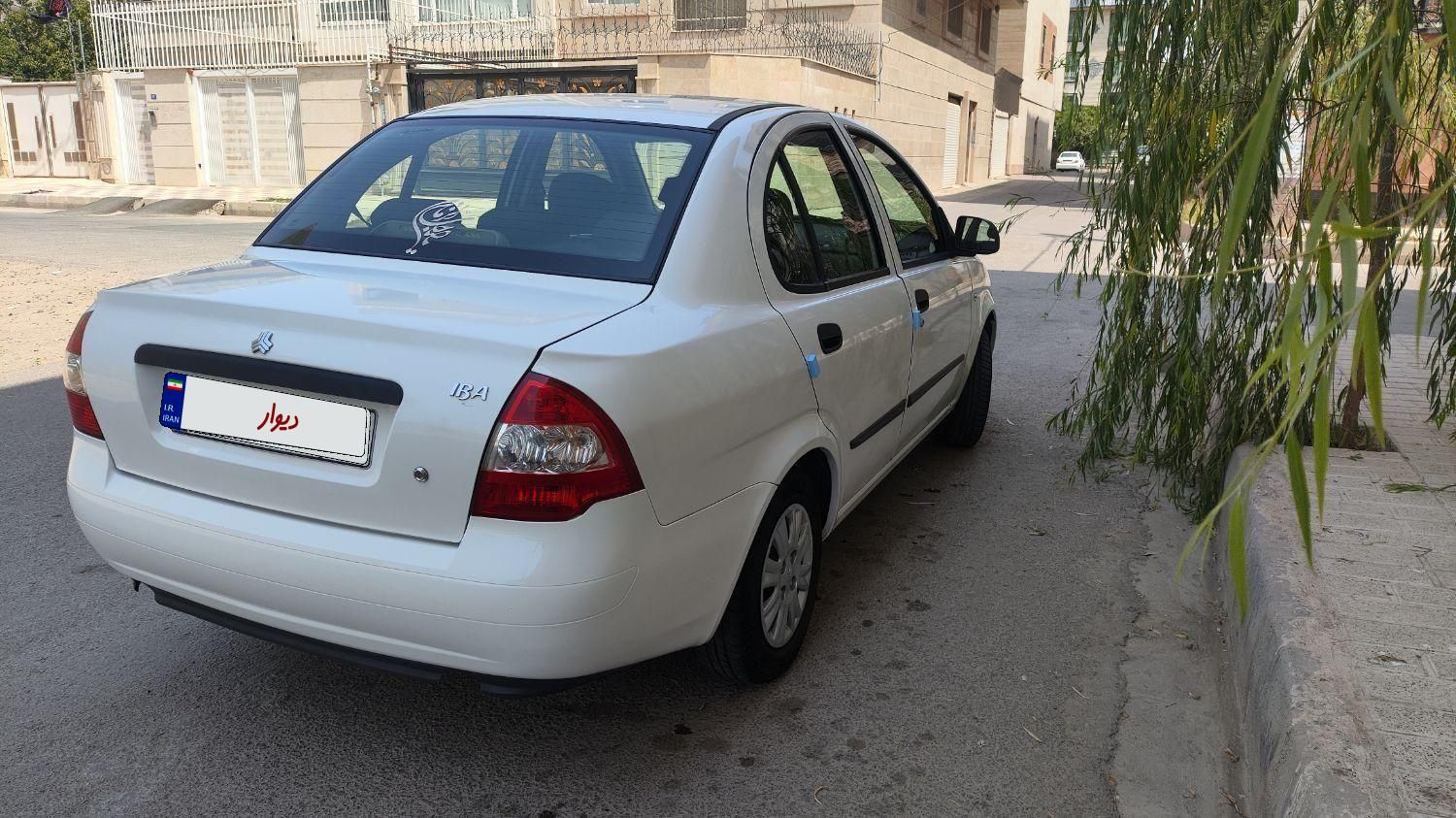 تیبا صندوق دار SX - 1401