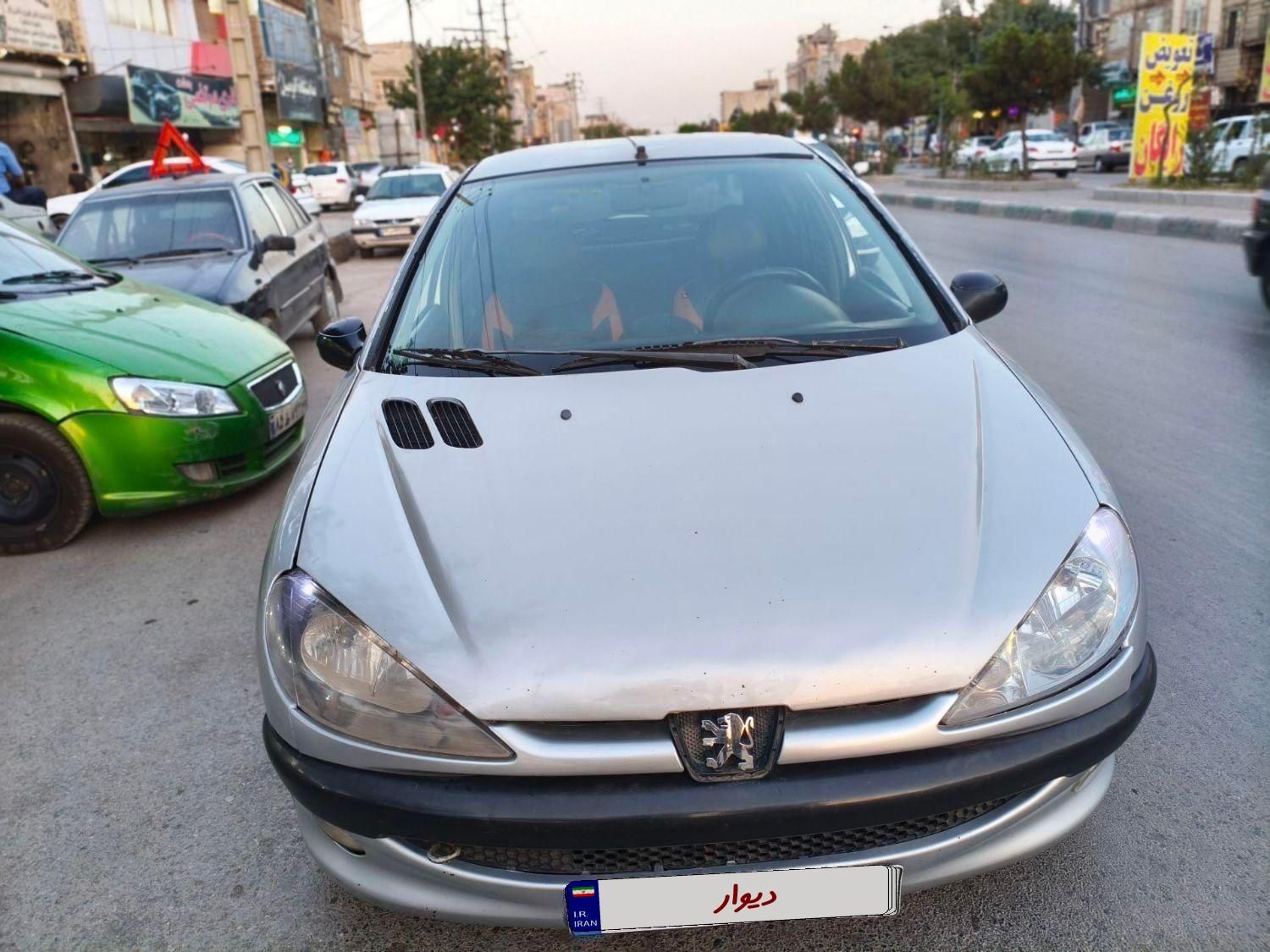 پژو ۲۰۶ صندوق دار v8 - 1388