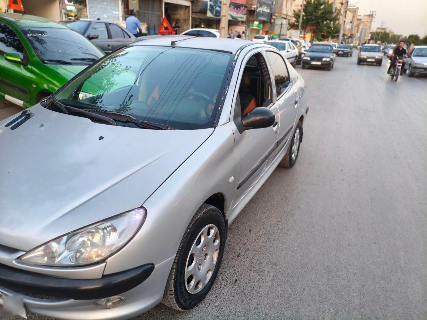 پژو ۲۰۶ صندوق دار v8 - 1388