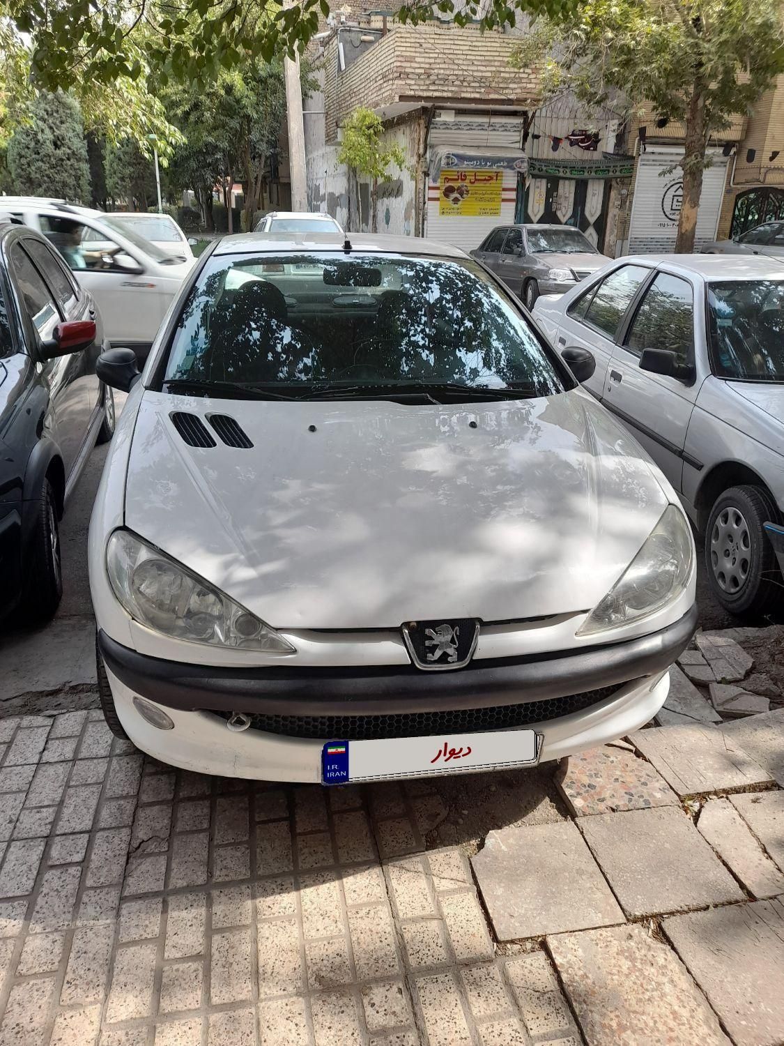پژو ۲۰۶ صندوق دار v20 - 1391