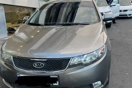 کیا سراتو 2.0 لیتر دنده ای - 2010
