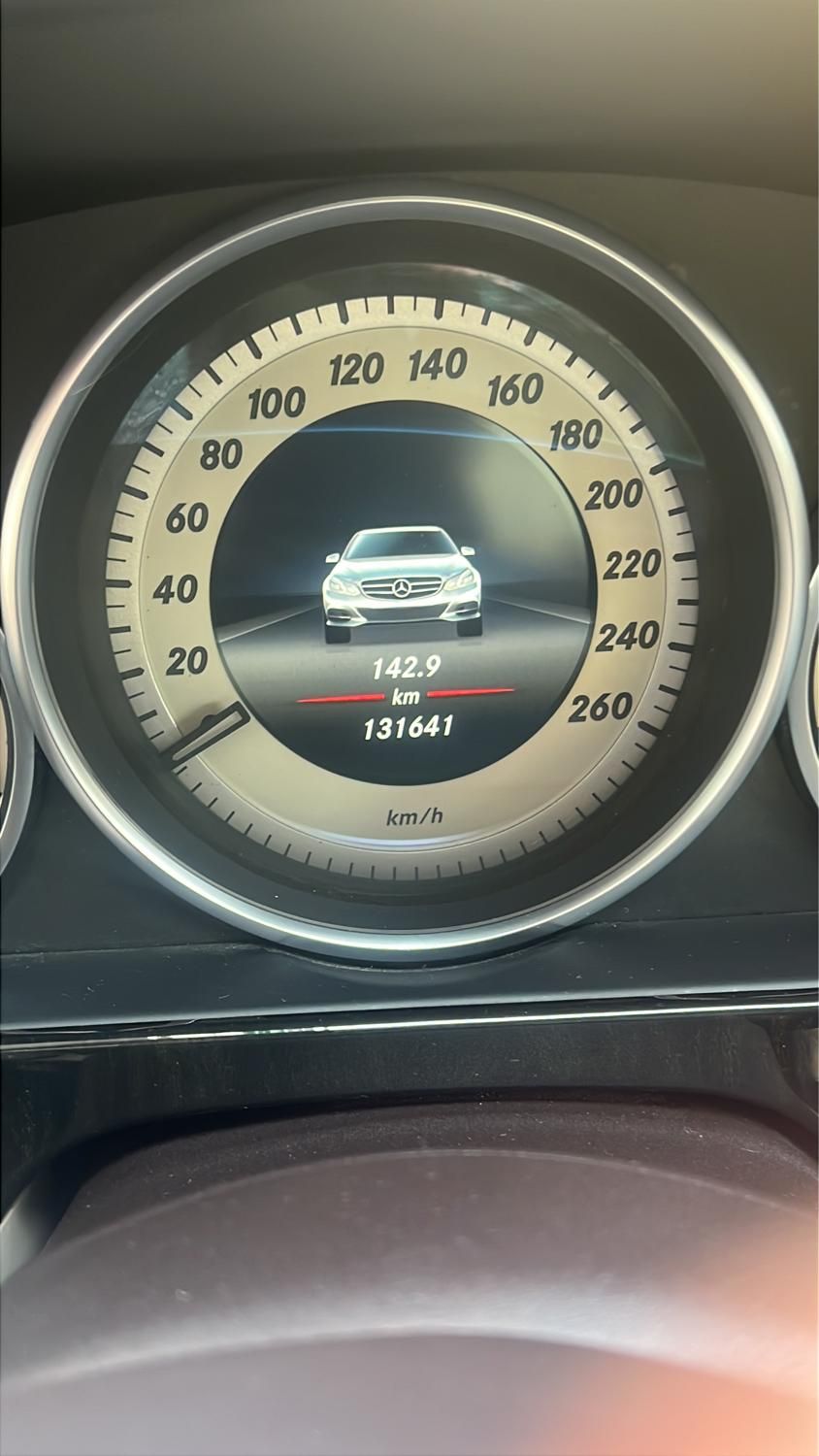 بنز E فول 200 - 2014