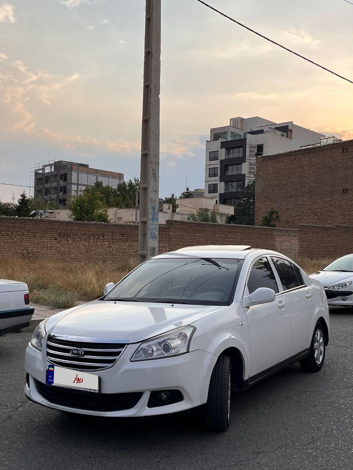 ام وی ام 550 دنده‌ای - 1396