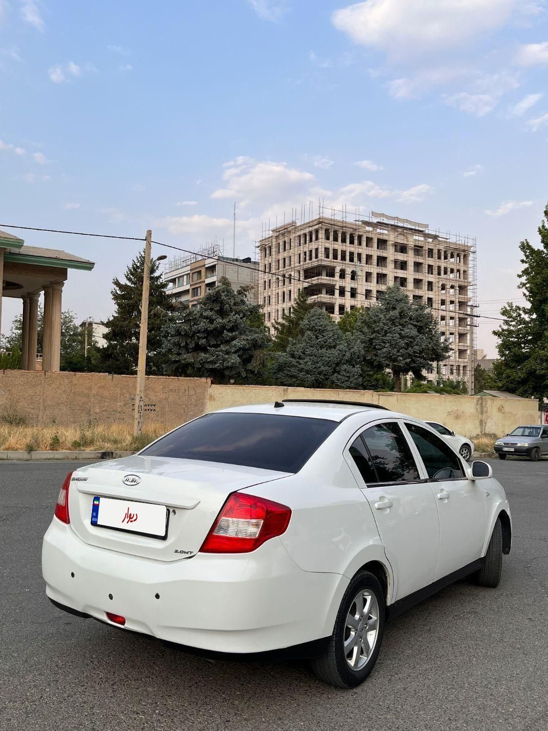 ام وی ام 550 دنده‌ای - 1396