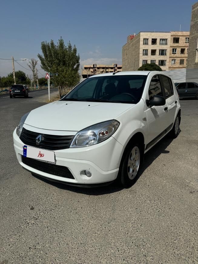 خودرو رنو، ساندرو آگهی ann_19657155