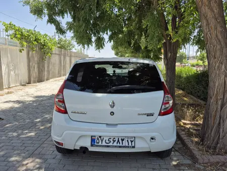 خودرو رنو، ساندرو آگهی ann_19658642