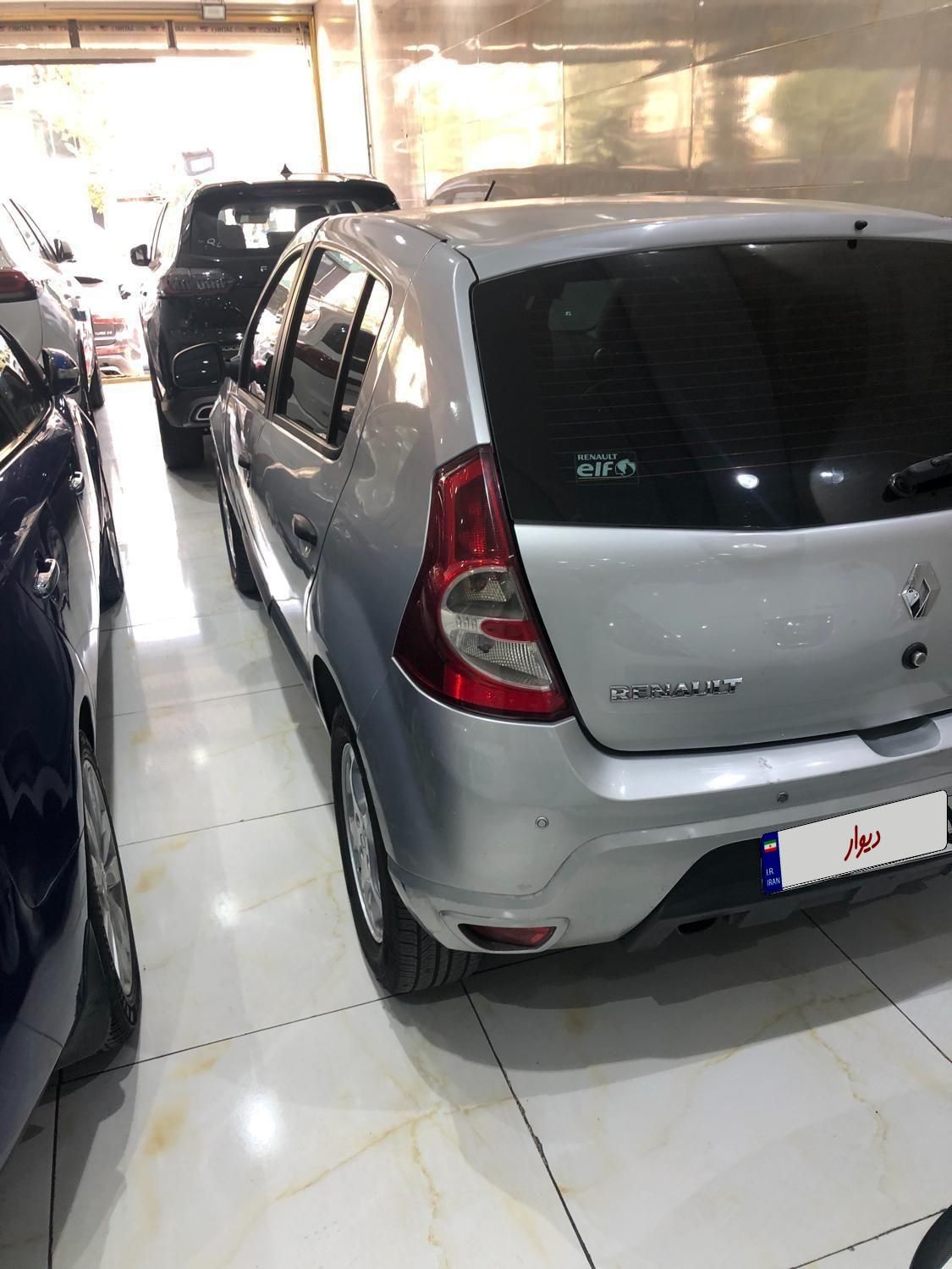 رنو ساندرو دنده ای - 1395