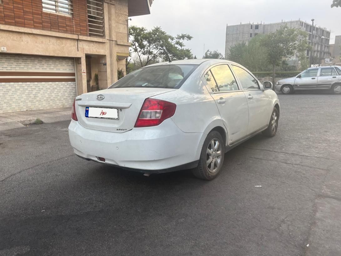 ام وی ام 550 اتوماتیک - 1394