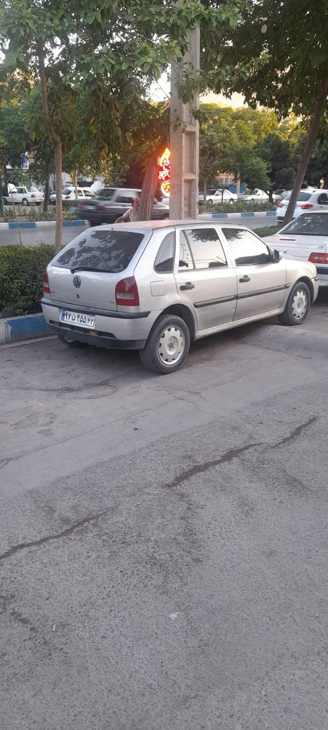 خودرو فولکس، گل آگهی ann_19659783