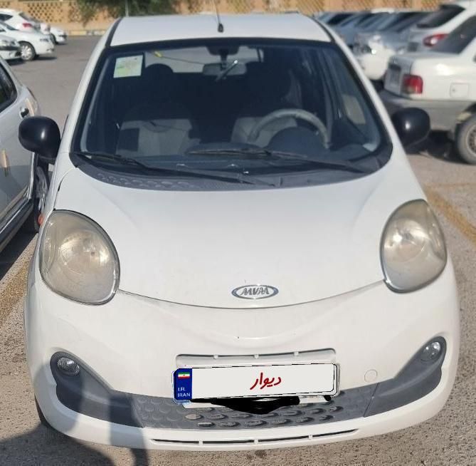 خودرو ام وی ام، 110S آگهی ann_19660303