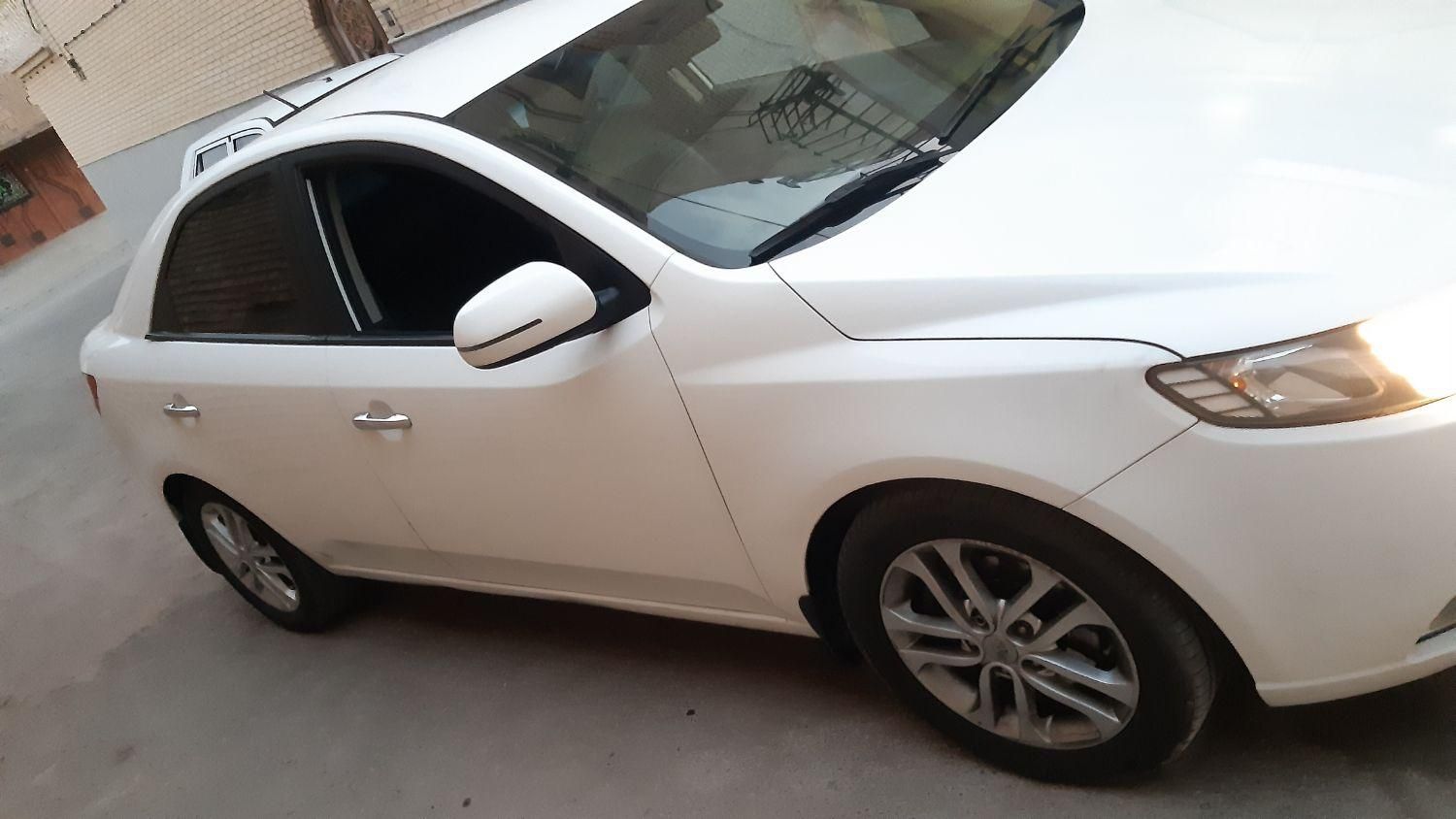 کیا سراتو 2.0 لیتر اتوماتیک GT لاین - 2016