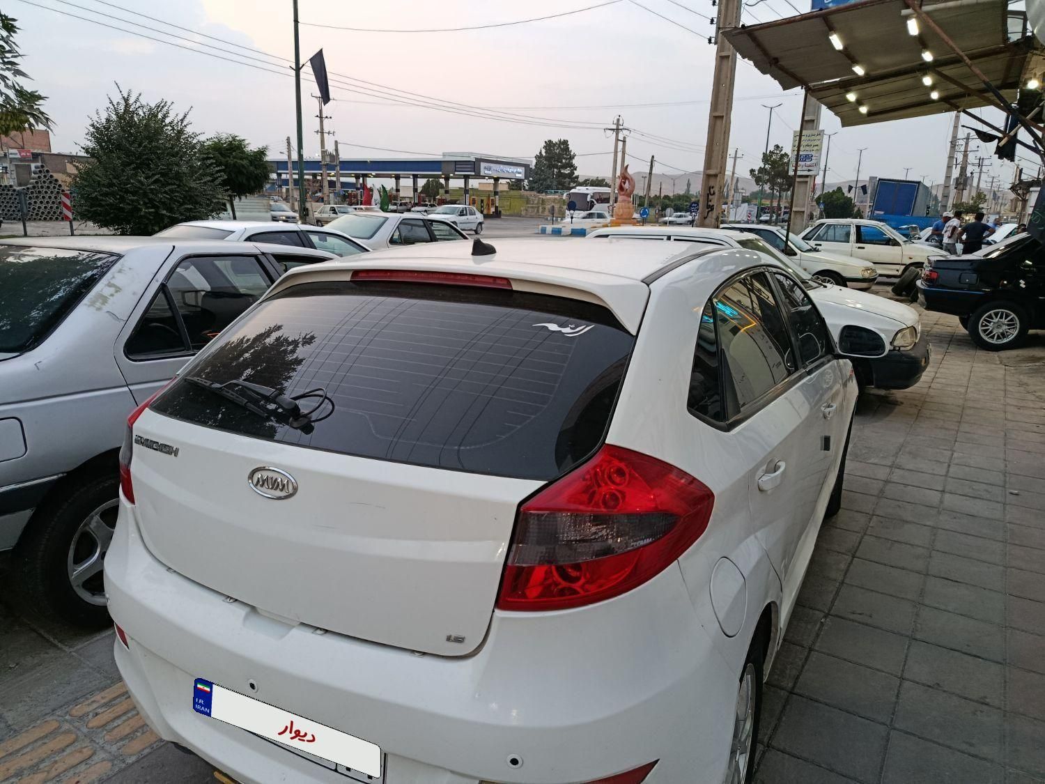 ام وی ام 315 هاچ بک ساده دنده ای - 1391