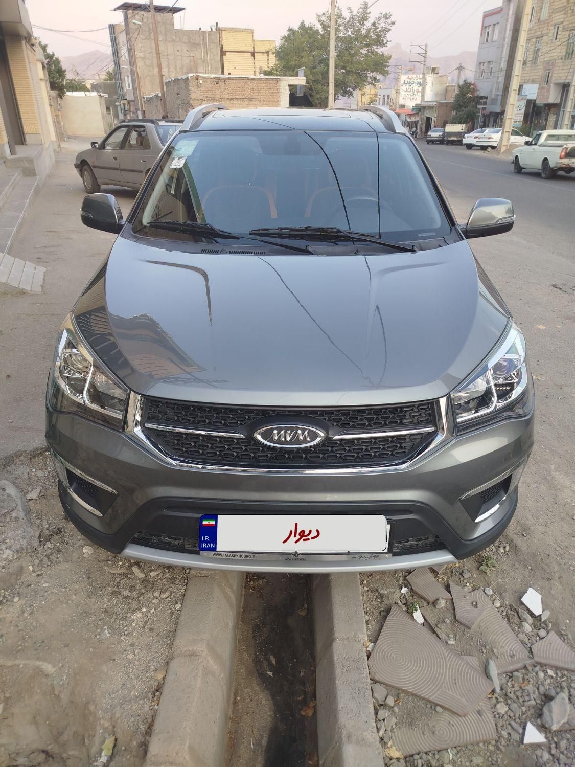 خودرو ام وی ام، X22 آگهی ann_19662709