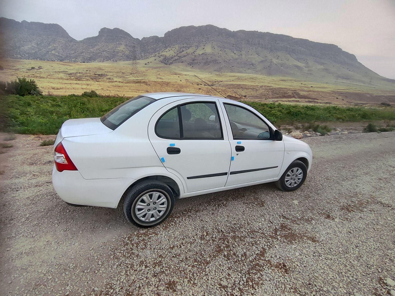 تیبا صندوق دار SX - 1399