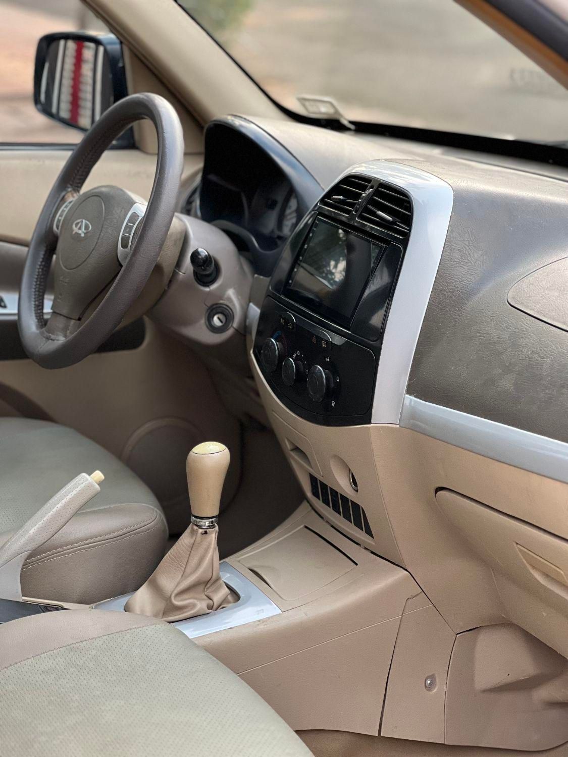 ام وی ام X33 دنده‌ای ساده - 1390