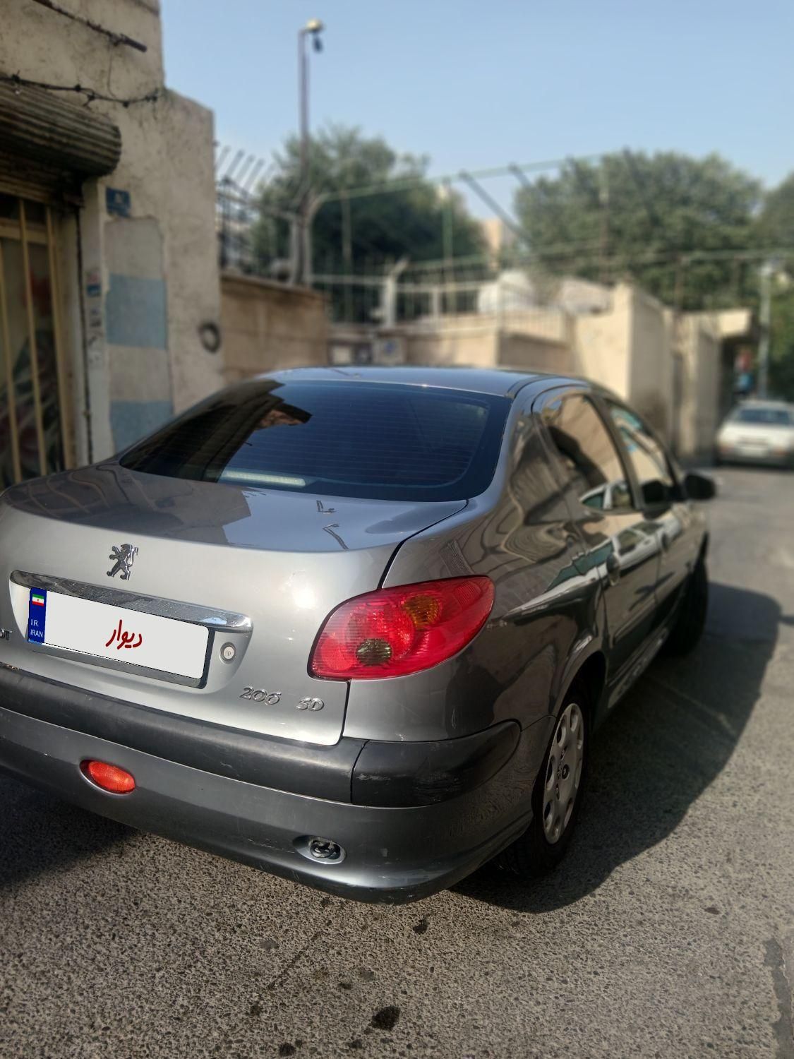 پژو 206 تیپ 5 - 1390