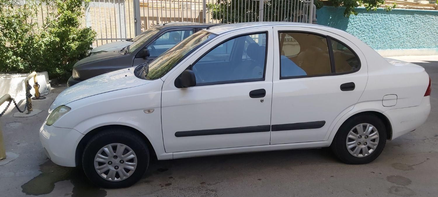 تیبا صندوق دار SX - 1393