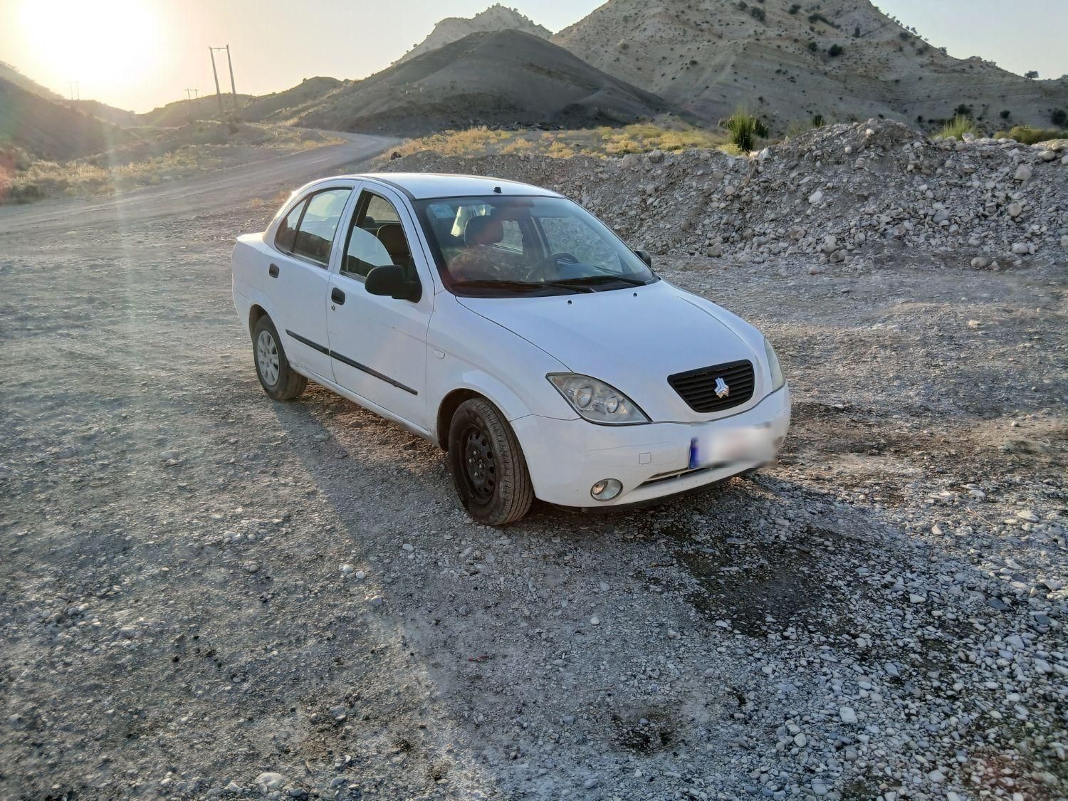 تیبا صندوق دار SX - 1397