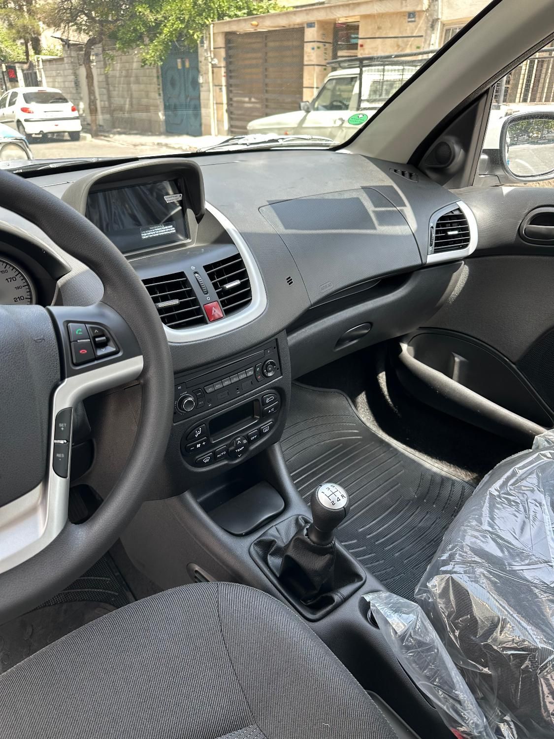 پژو 207 دنده‌ای TU3 - 1404