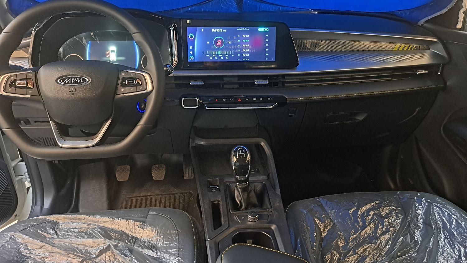 ام وی ام X33 دنده‌ای ساده - 1391
