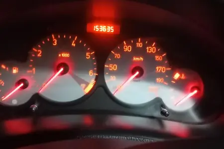پژو ۲۰۶ صندوق دار v8 - 1393