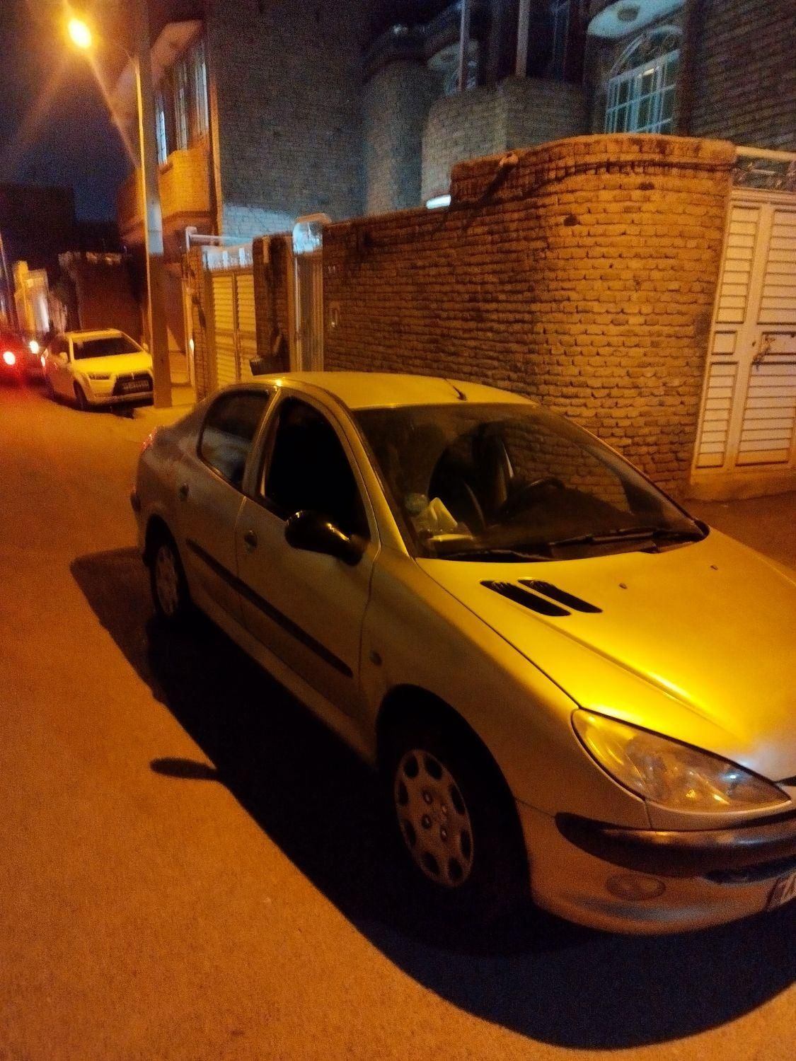 پژو ۲۰۶ صندوق دار v20 - 1386