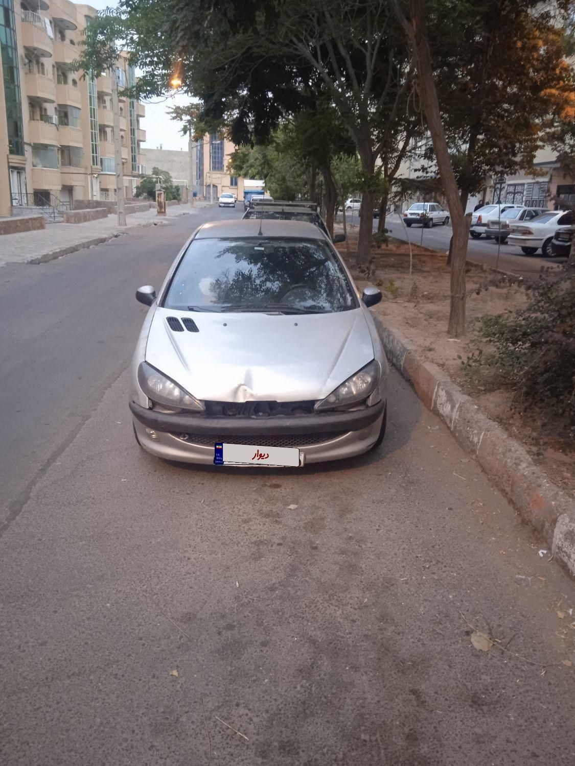 پژو ۲۰۶ صندوق دار v8 - 1389