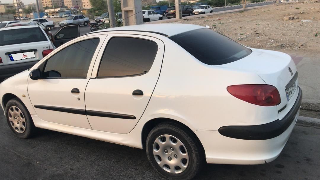 پژو ۲۰۶ صندوق دار v20 - 1390