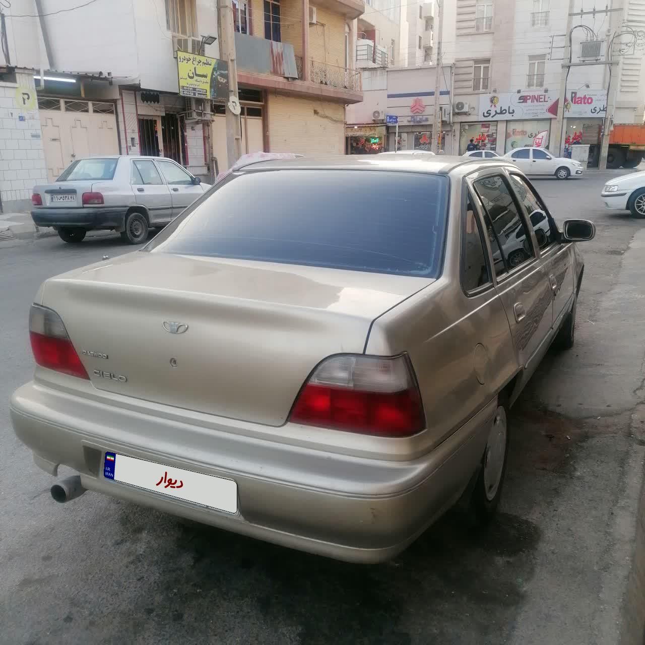 دوو سیلو سدان - 1382