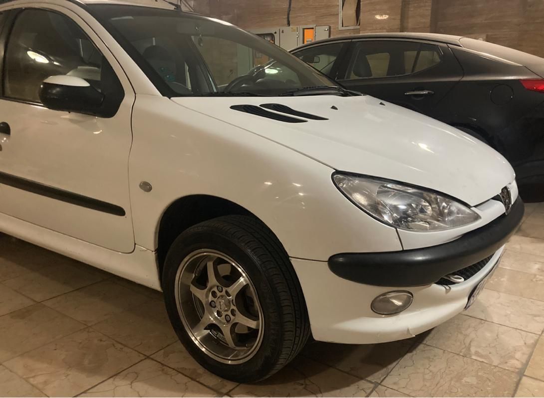 پژو ۲۰۶ صندوق دار v8 - 1390