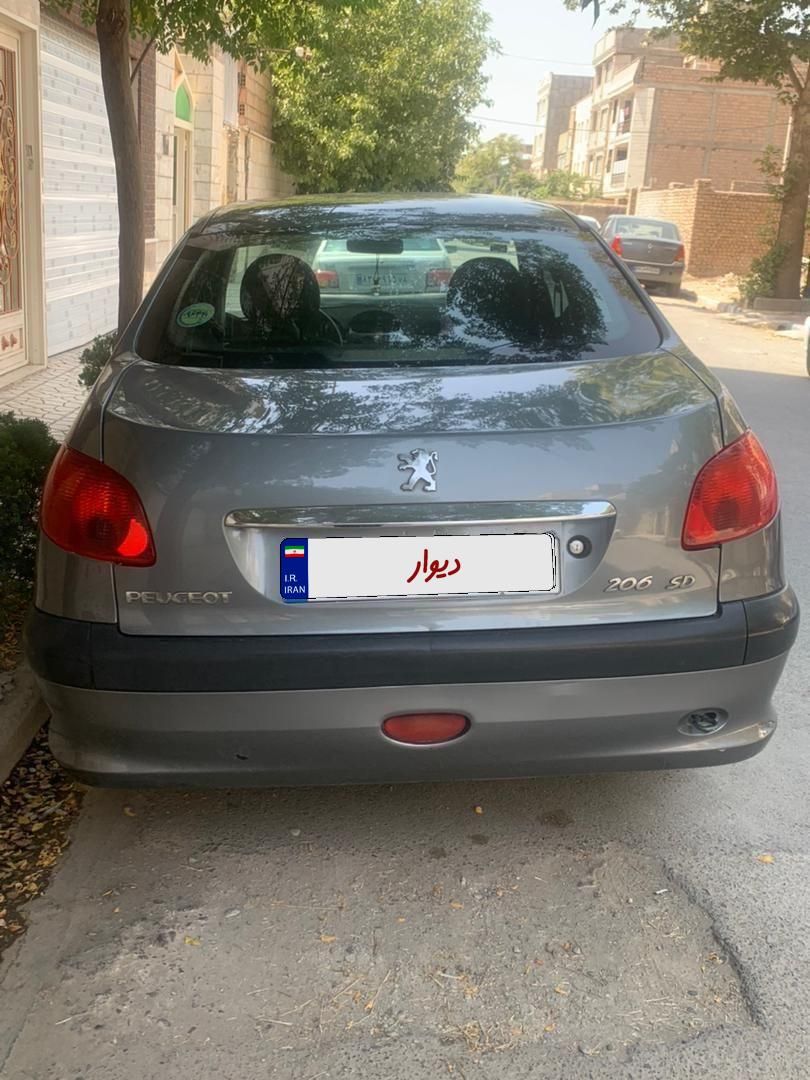 پژو ۲۰۶ صندوق دار v8 - 1391