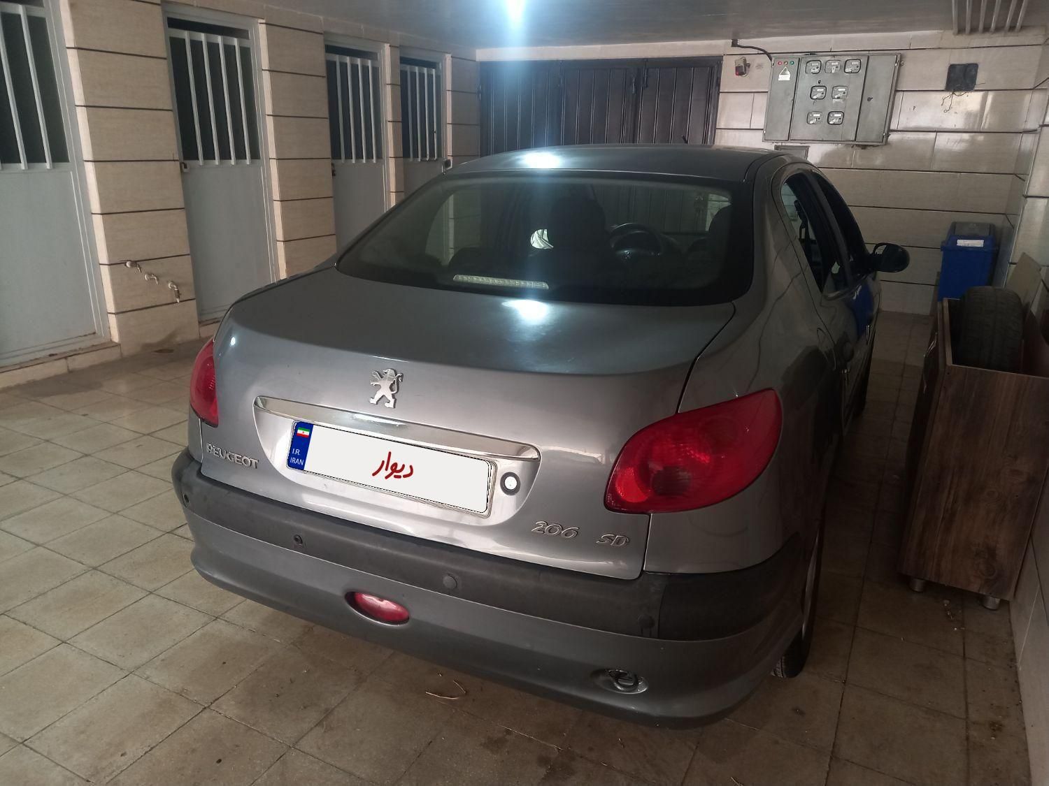 پژو ۲۰۶ صندوق دار v20 - 1388