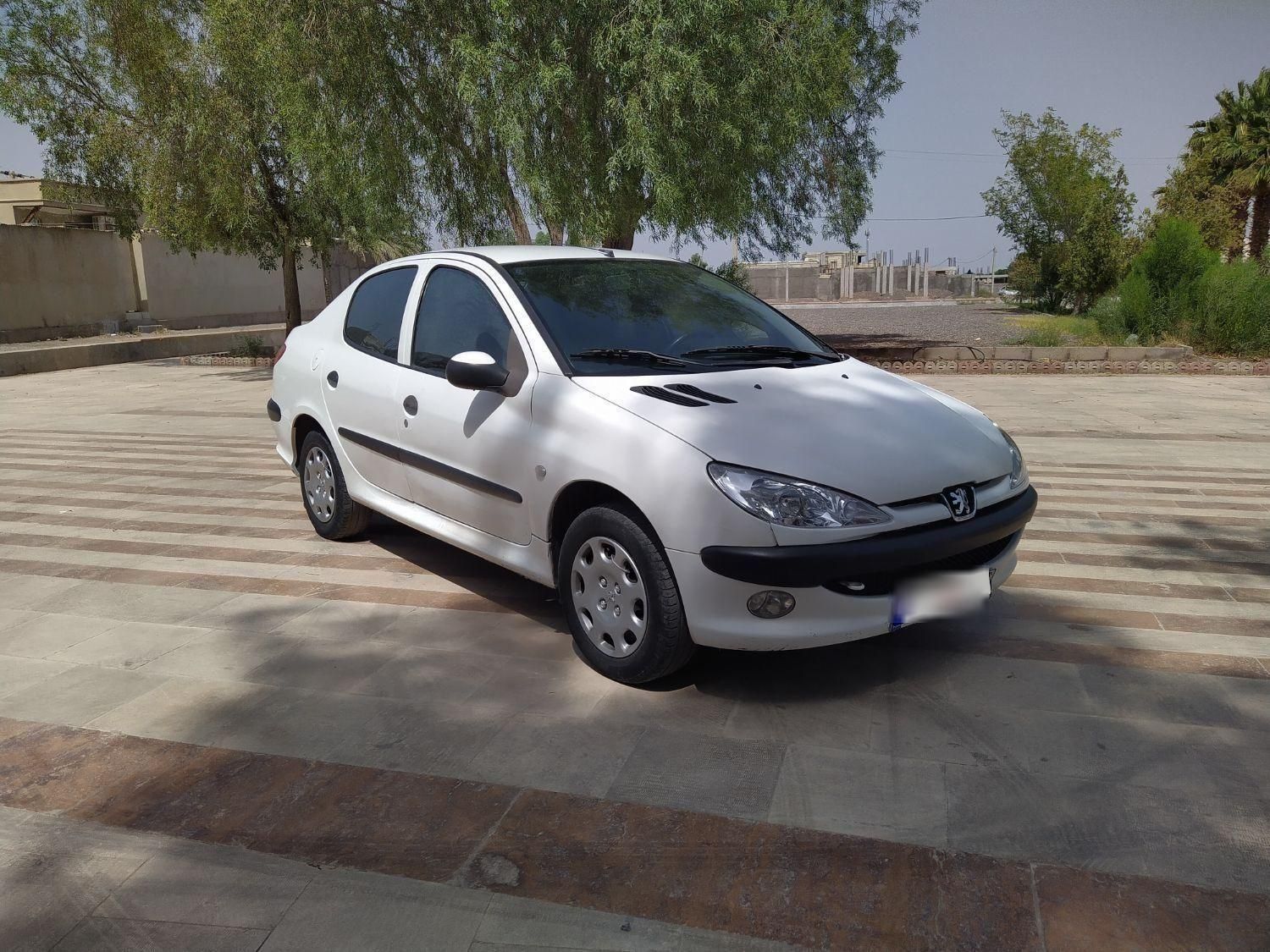 پژو ۲۰۶ صندوق دار v8 - 1398