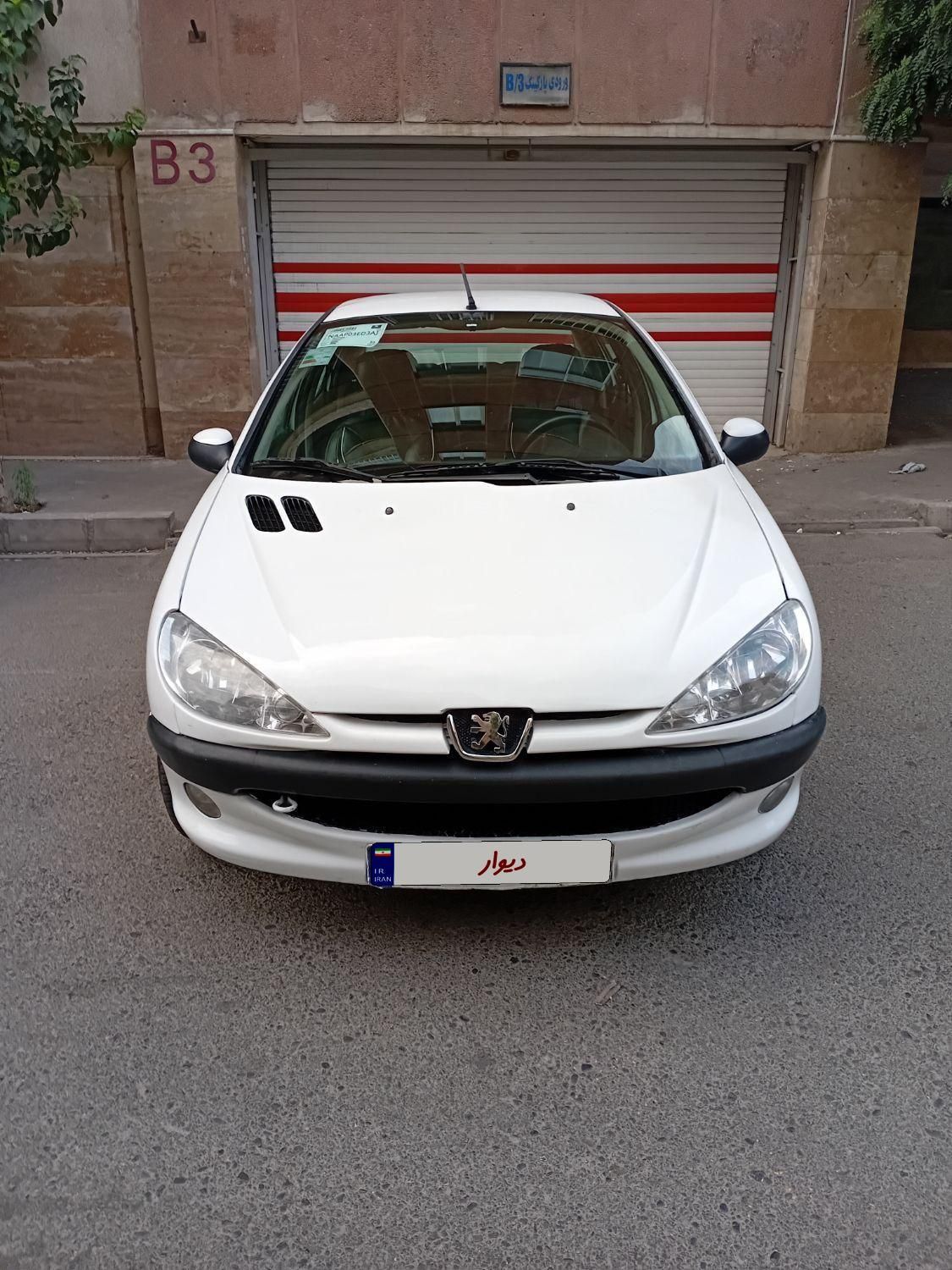 پژو ۲۰۶ صندوق دار v20 - 1389