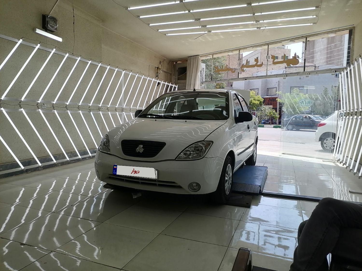 تیبا صندوق دار EX - 1395