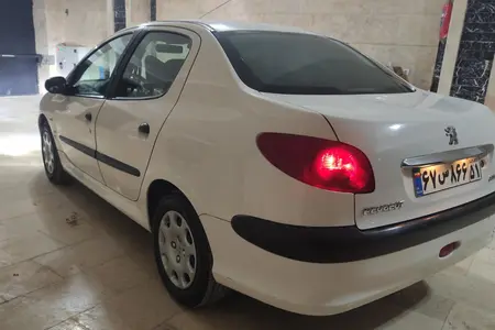 پژو ۲۰۶ صندوق دار v8 - 1388