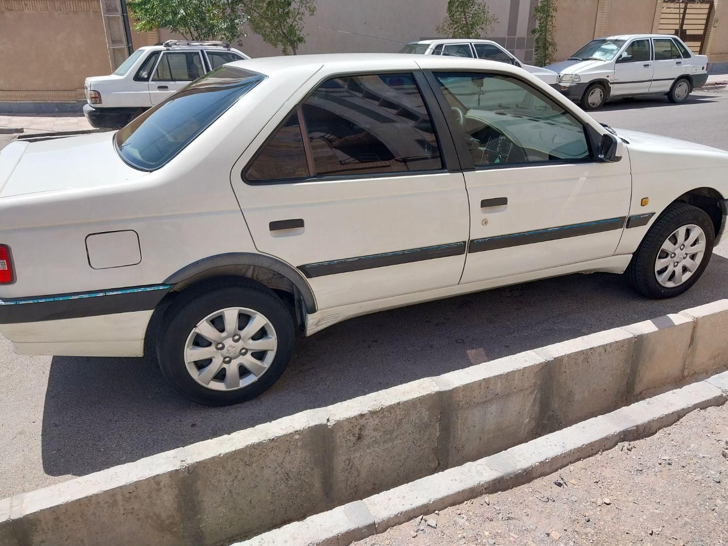 پژو 405 SLX بنزینی  XU7 - 1389