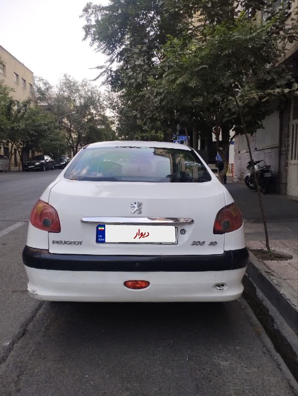 پژو ۲۰۶ صندوق دار v1 - 1390