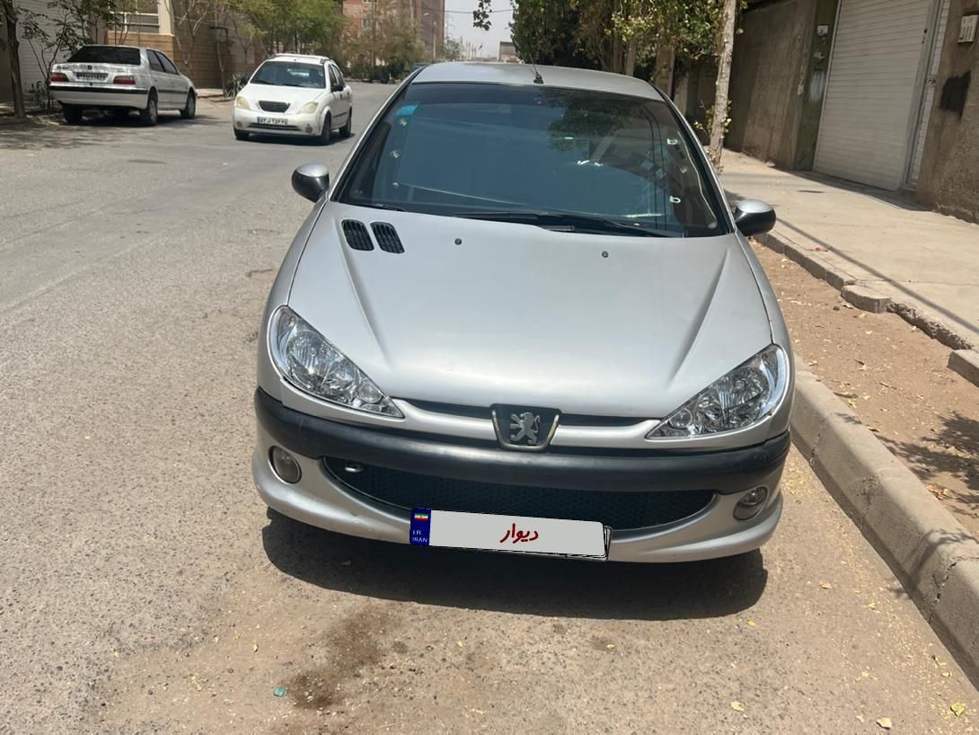 خودرو پژو، ۲۰۶ صندوق دار آگهی ann_19674576